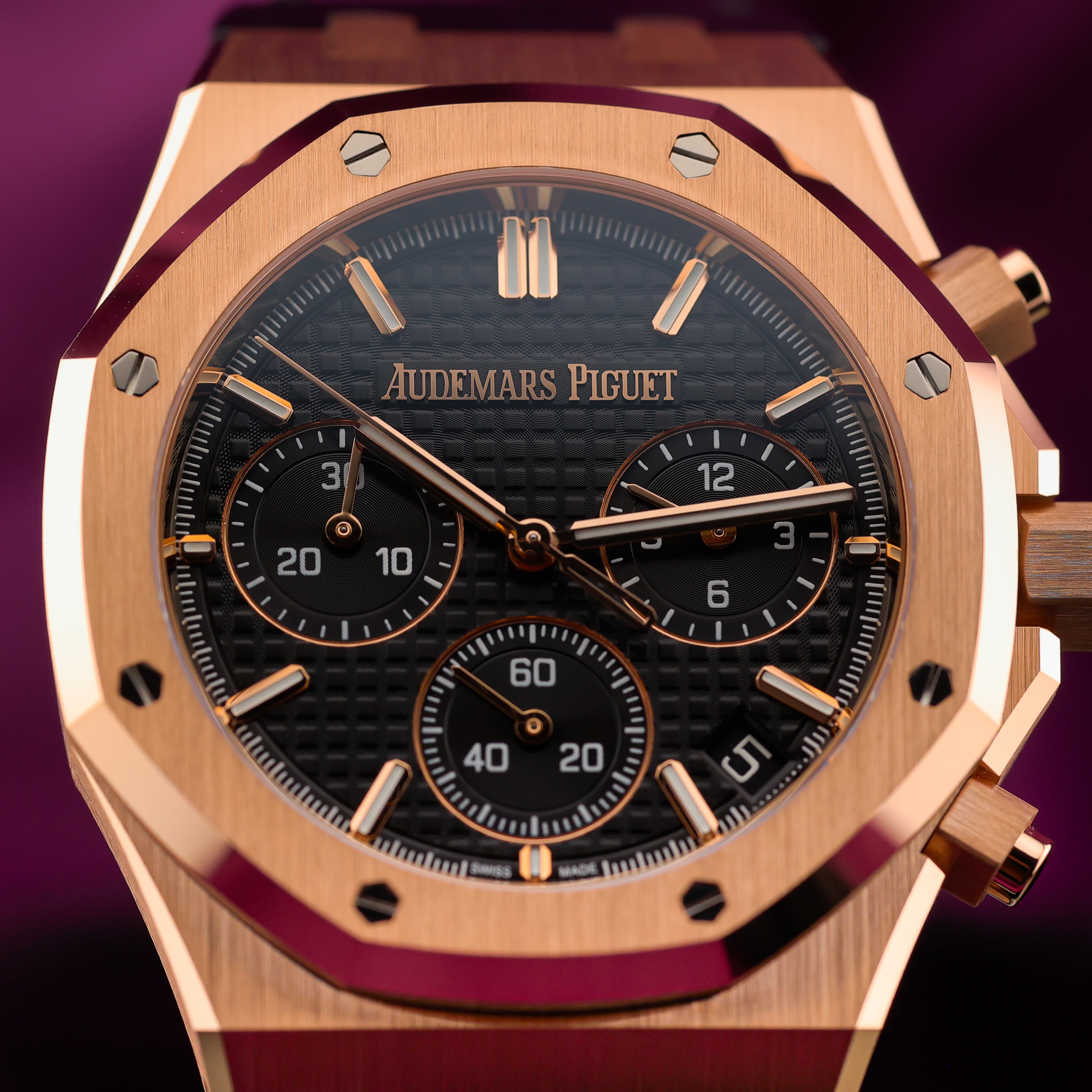 Audemars Piguet Royal Oak
Chronograph Rose Gold | 26240OR.OO.D002CR.02