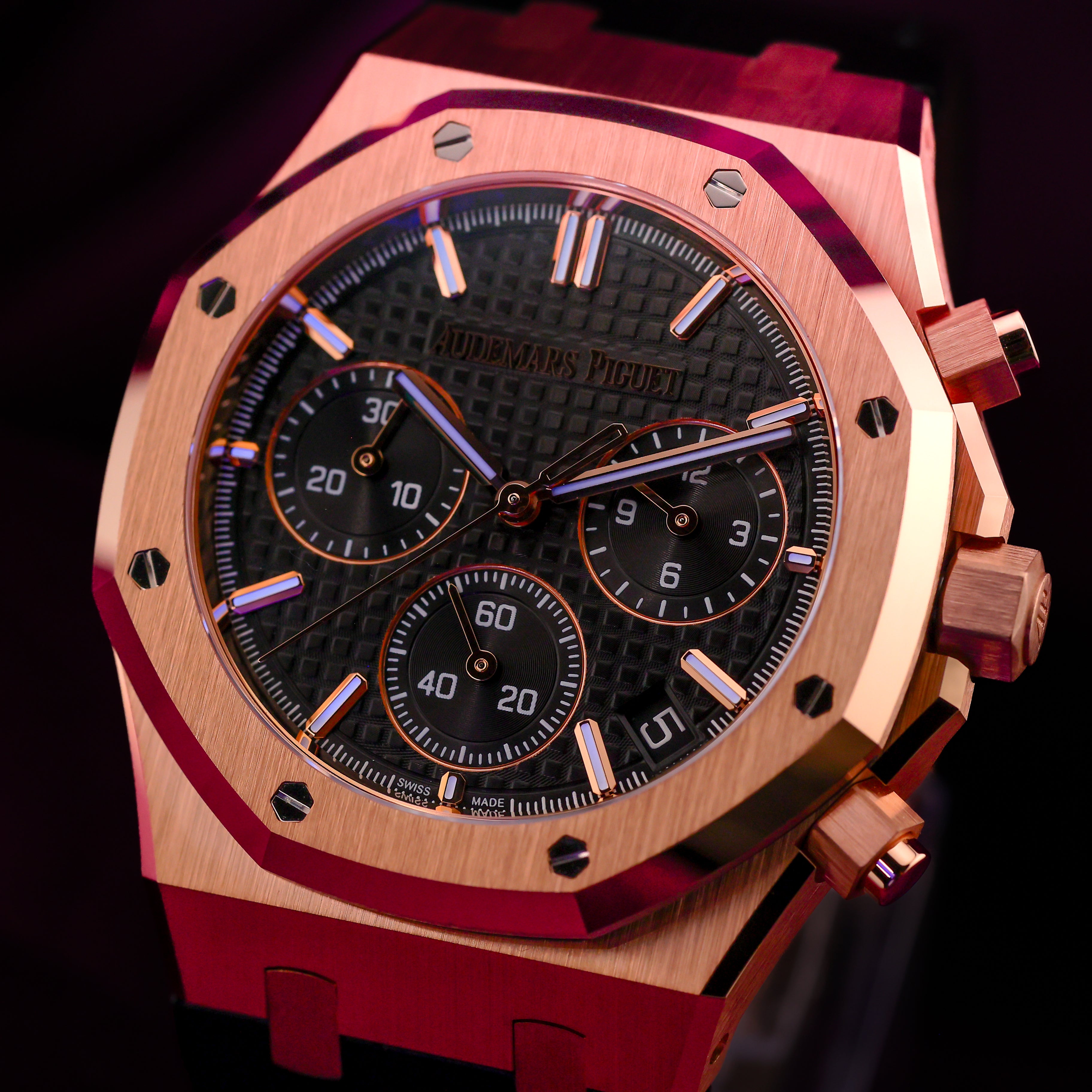 Audemars Piguet Royal Oak
Chronograph Rose Gold | 26240OR.OO.D002CR.02