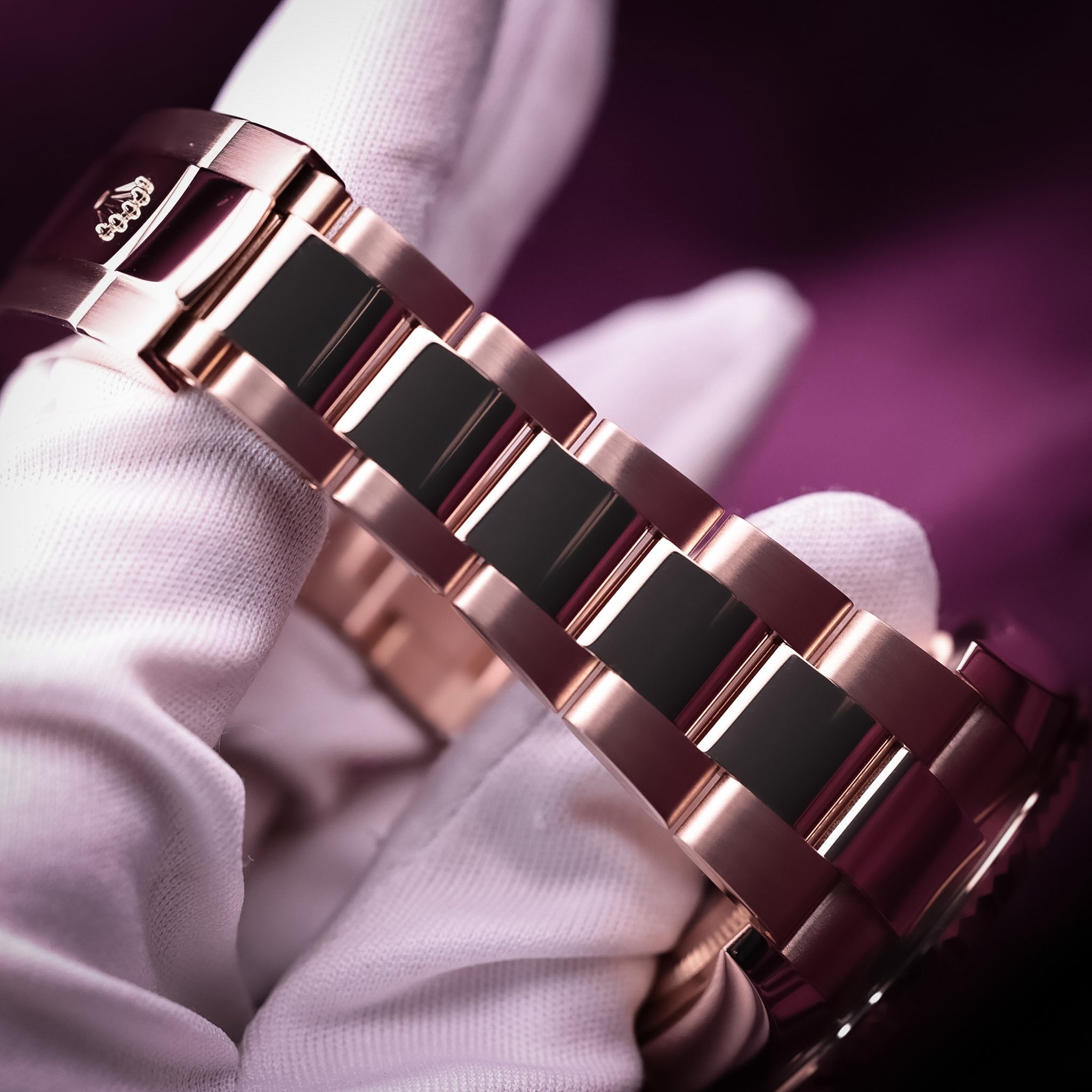 Rolex Sky-Dweller 42mm 18k Everose Gold 326935 Rhodium Dial