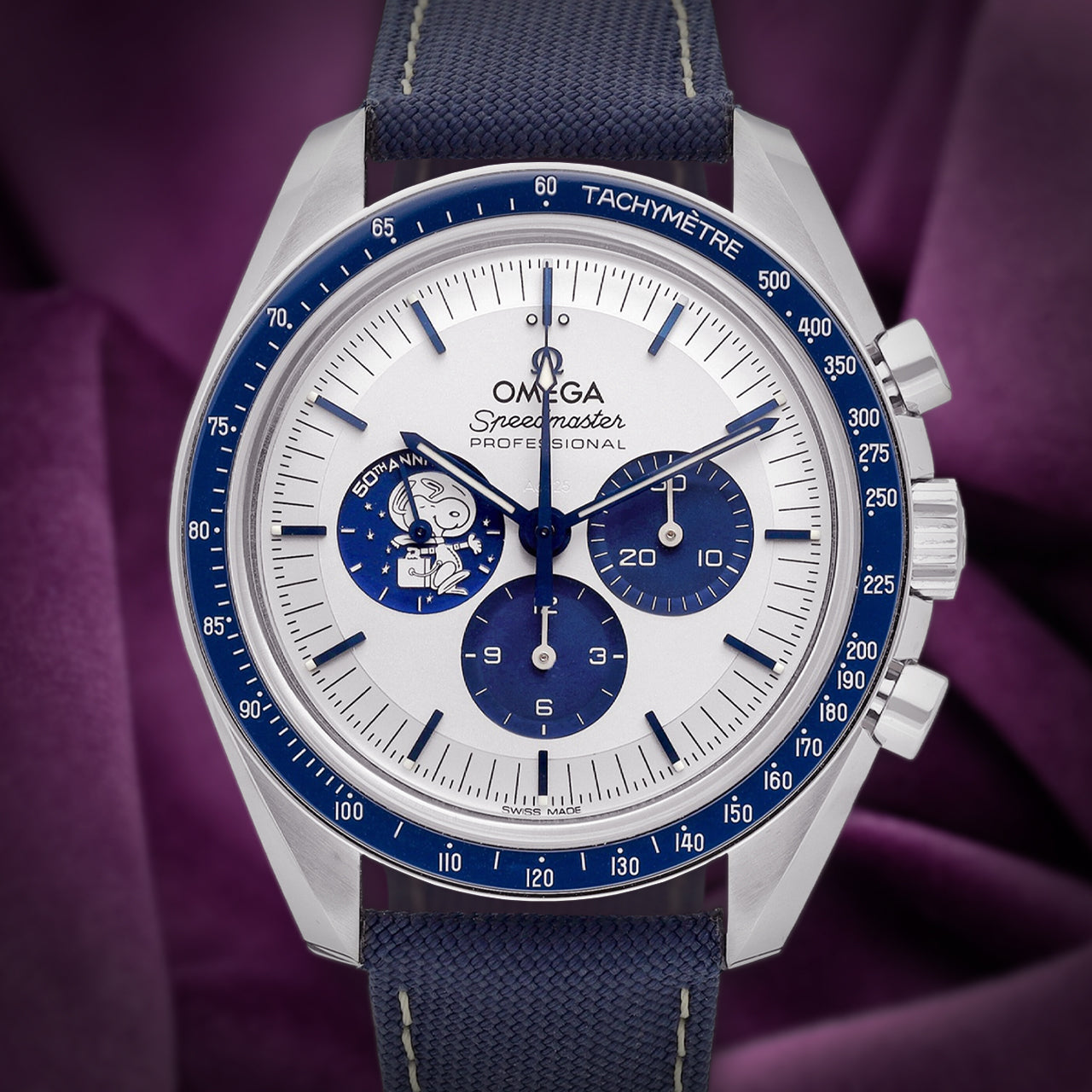 Omega Speedmaster Anniversary Series Silver Snoopy Award 310.32.42.50.02.001