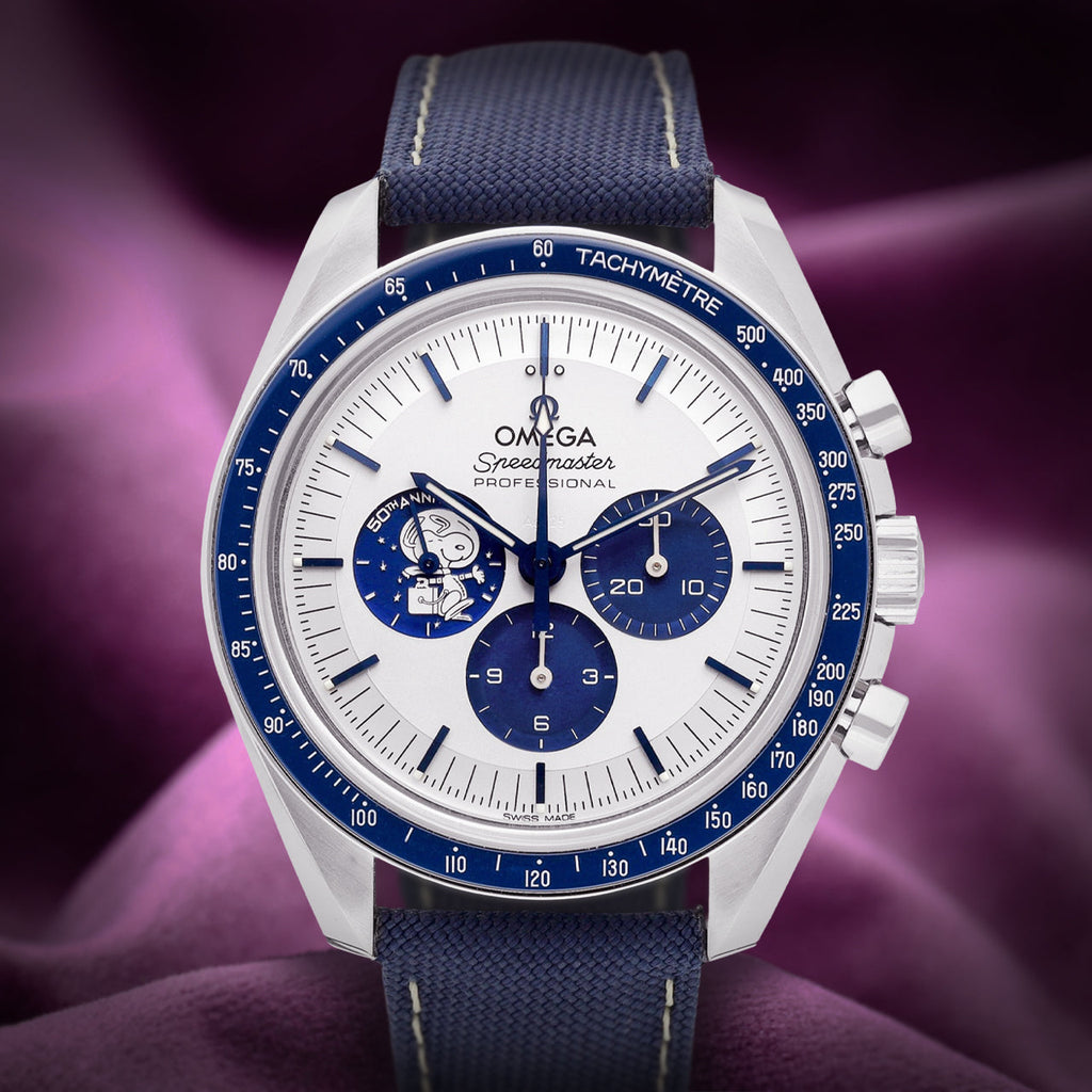 Omega Speedmaster Anniversary Series Silver Snoopy Award 310.32.42.50.02.001