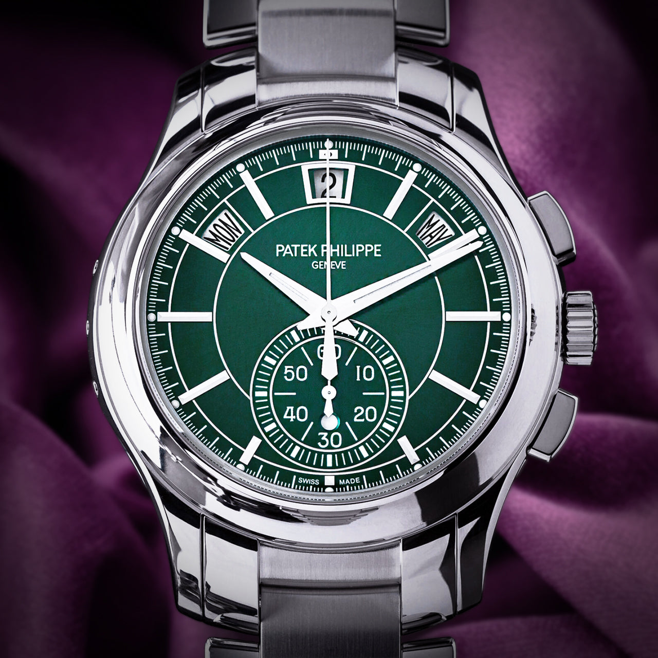 Patek Philippe Complications Flyback Annual Calendar White Gold Green 5905/1A-001