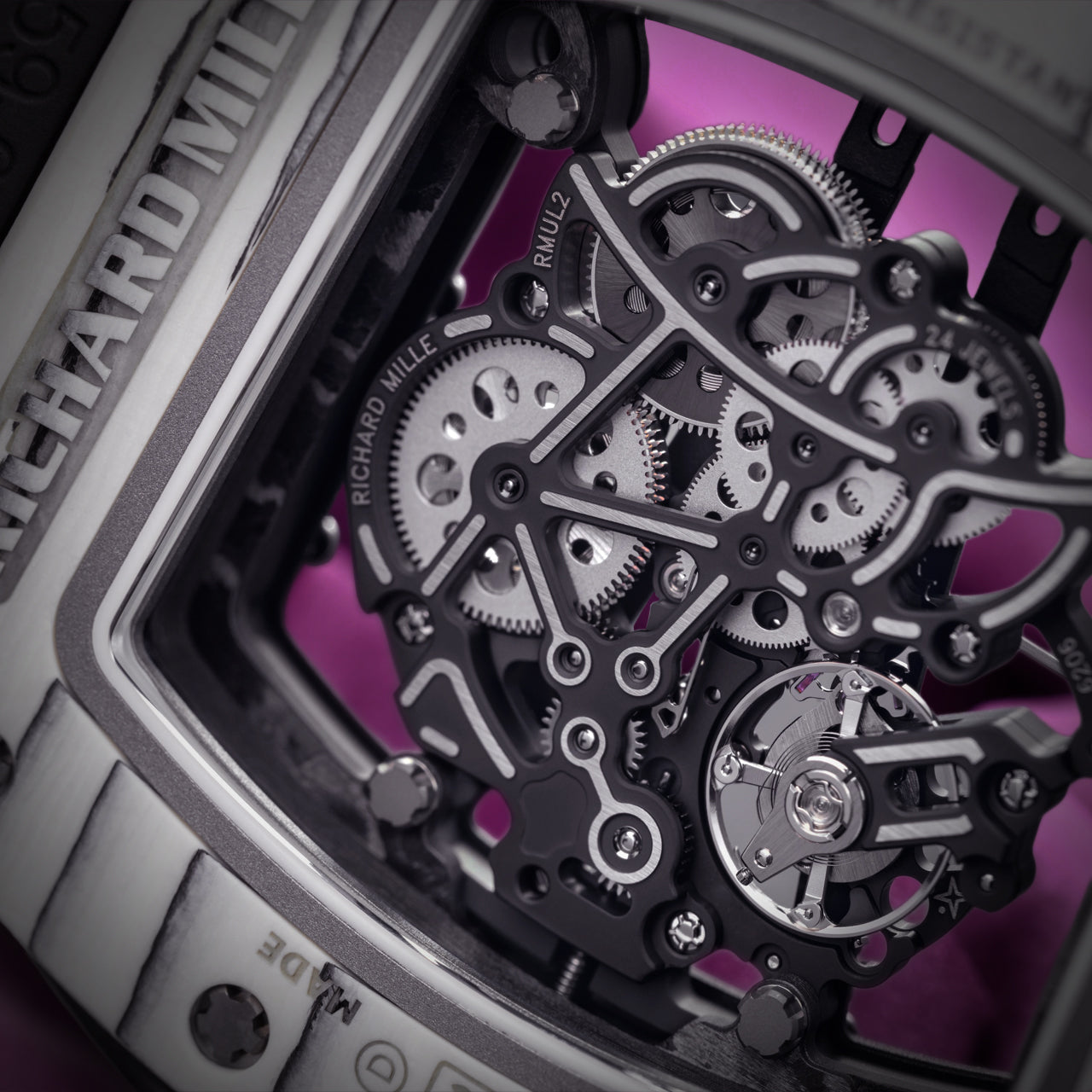 Richard Mille RM 61-01 Ultimate Edition Yohan Blake White Carbon RM61-01 CA FQ