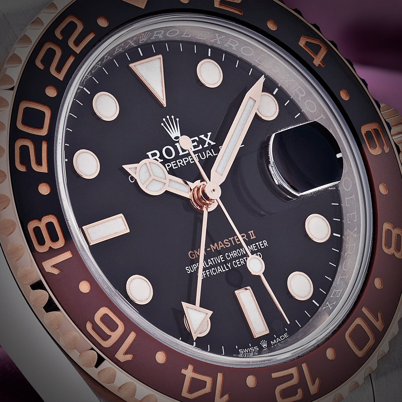 Rolex GMT-Master II Root Beer Stainless Steel / 18k Rose Gold Oyster 126711CHNR