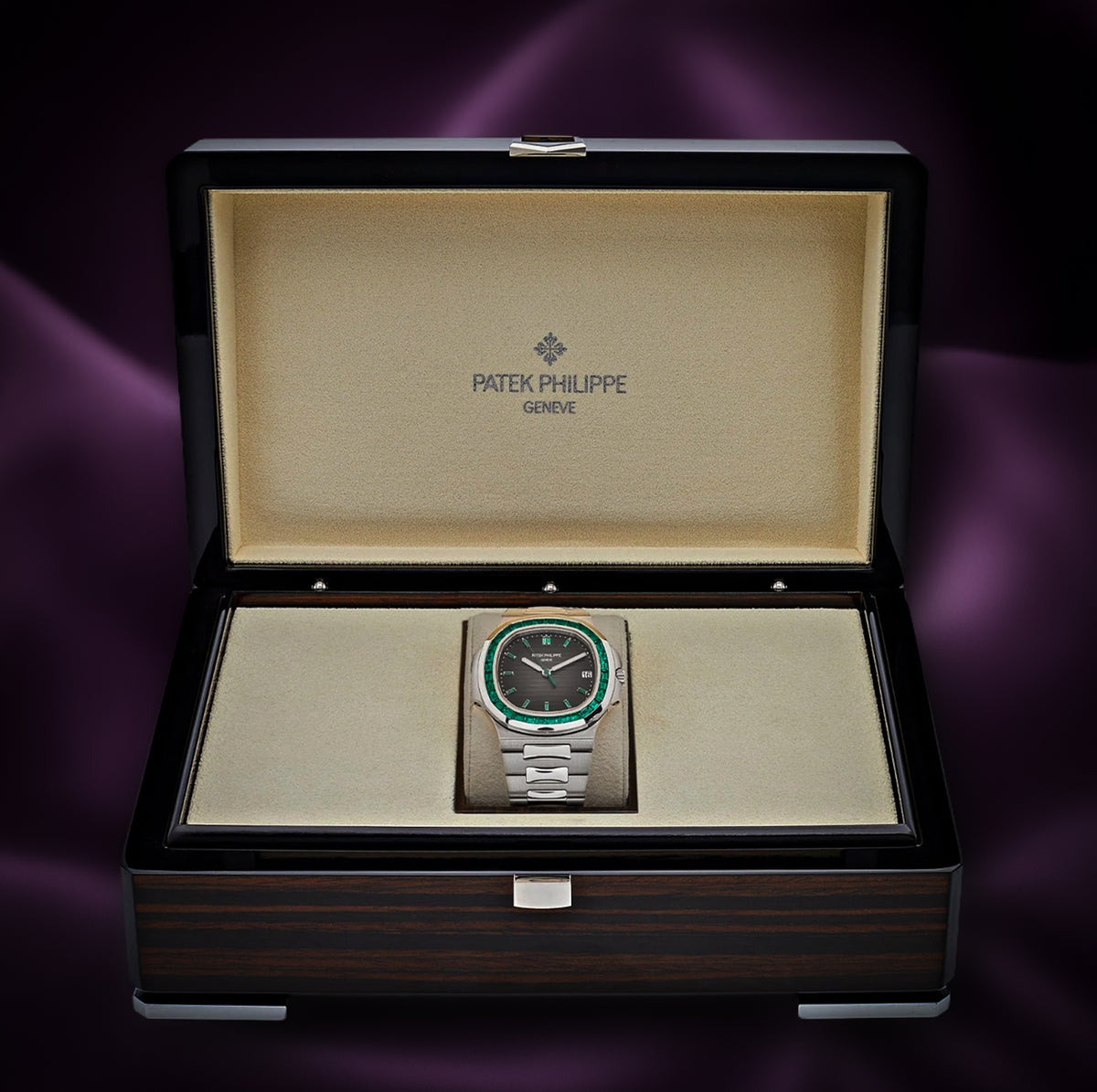 Patek Philippe Nautilus 5711/113P-001